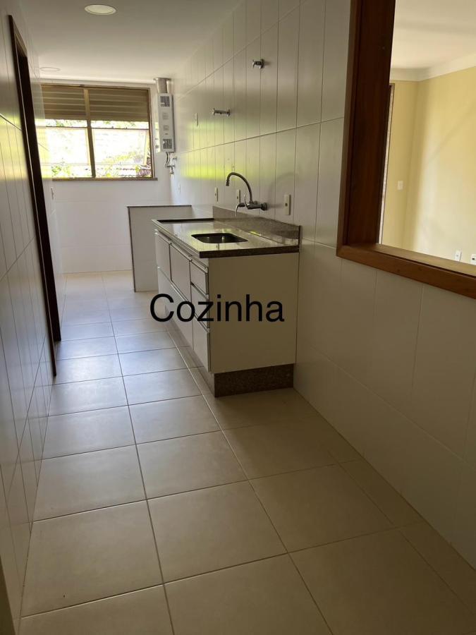 Apartamento à venda com 3 quartos, 105m² - Foto 13