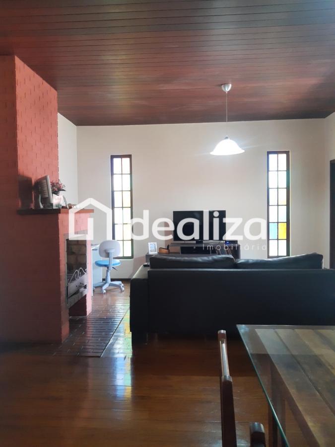 Casa à venda com 4 quartos, 185m² - Foto 13