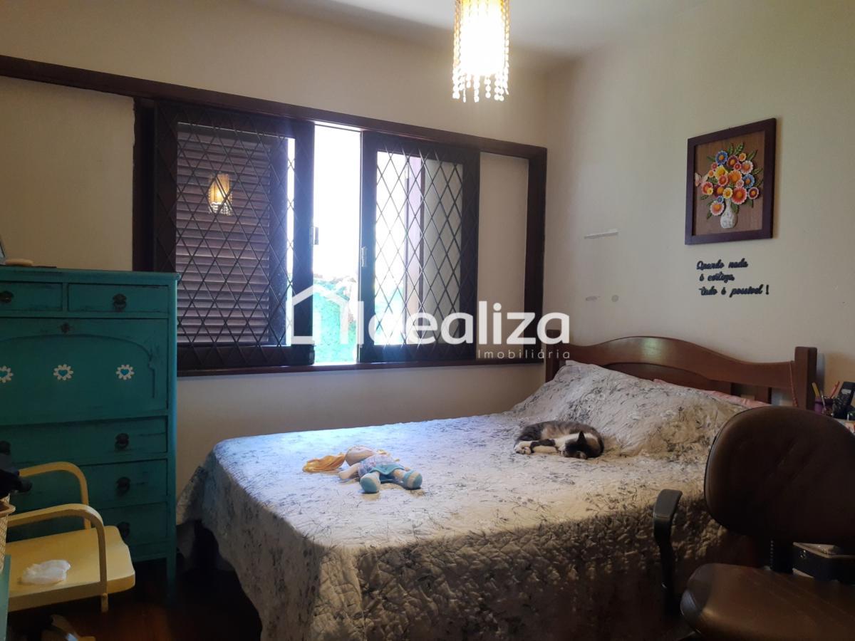 Casa à venda com 4 quartos, 185m² - Foto 18