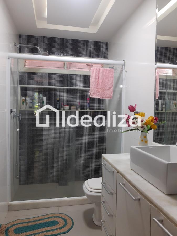 Casa à venda com 4 quartos, 185m² - Foto 26