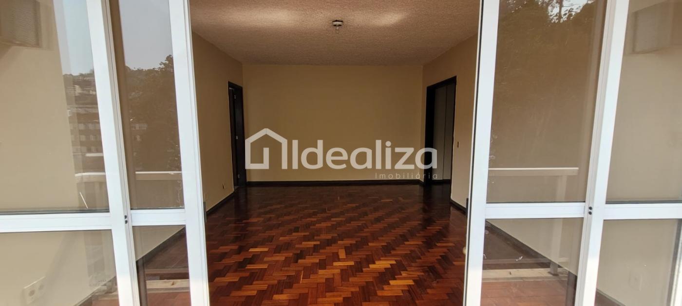 Apartamento à venda com 2 quartos, 96m² - Foto 1