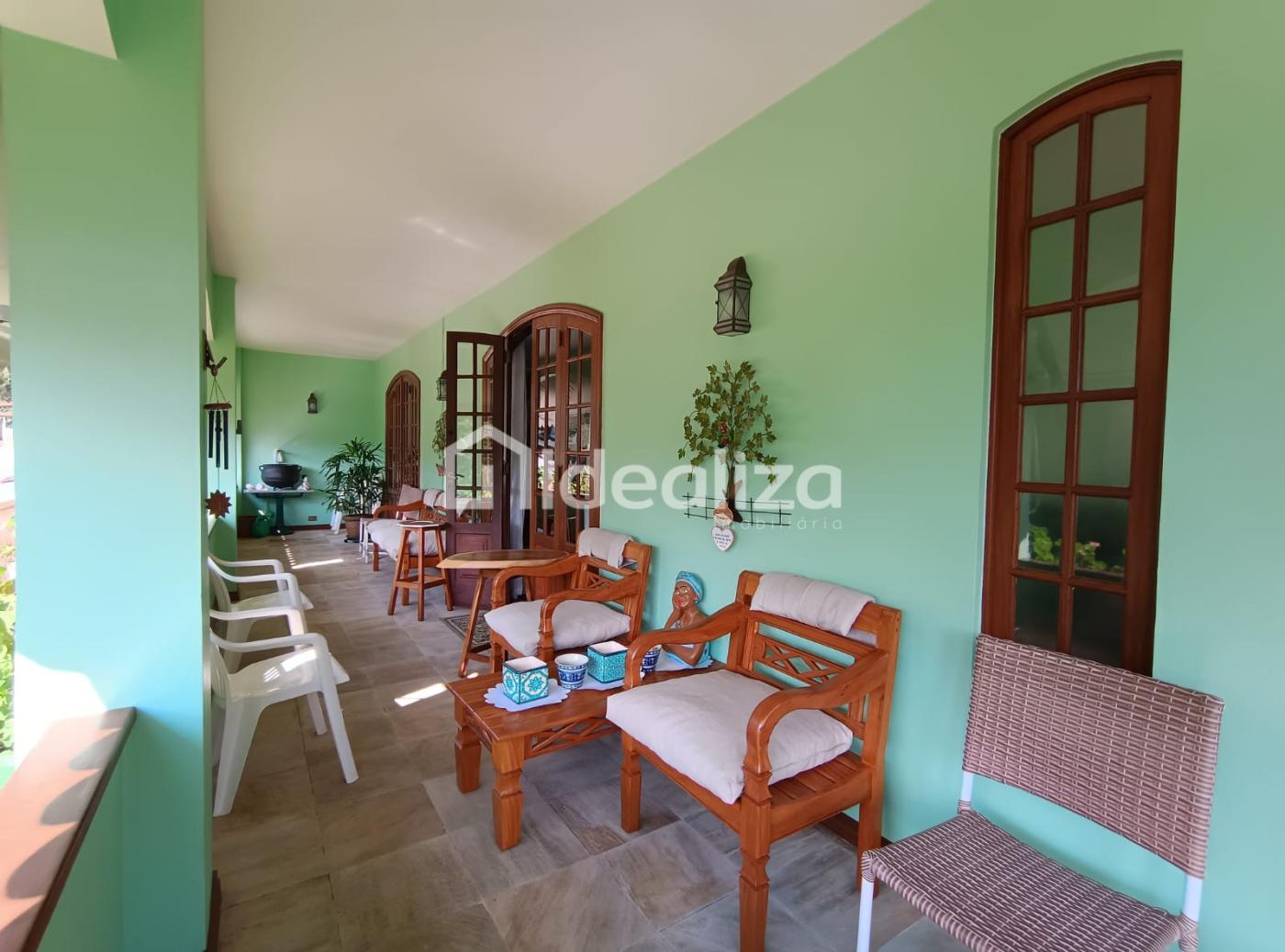 Casa à venda com 5 quartos, 280m² - Foto 12