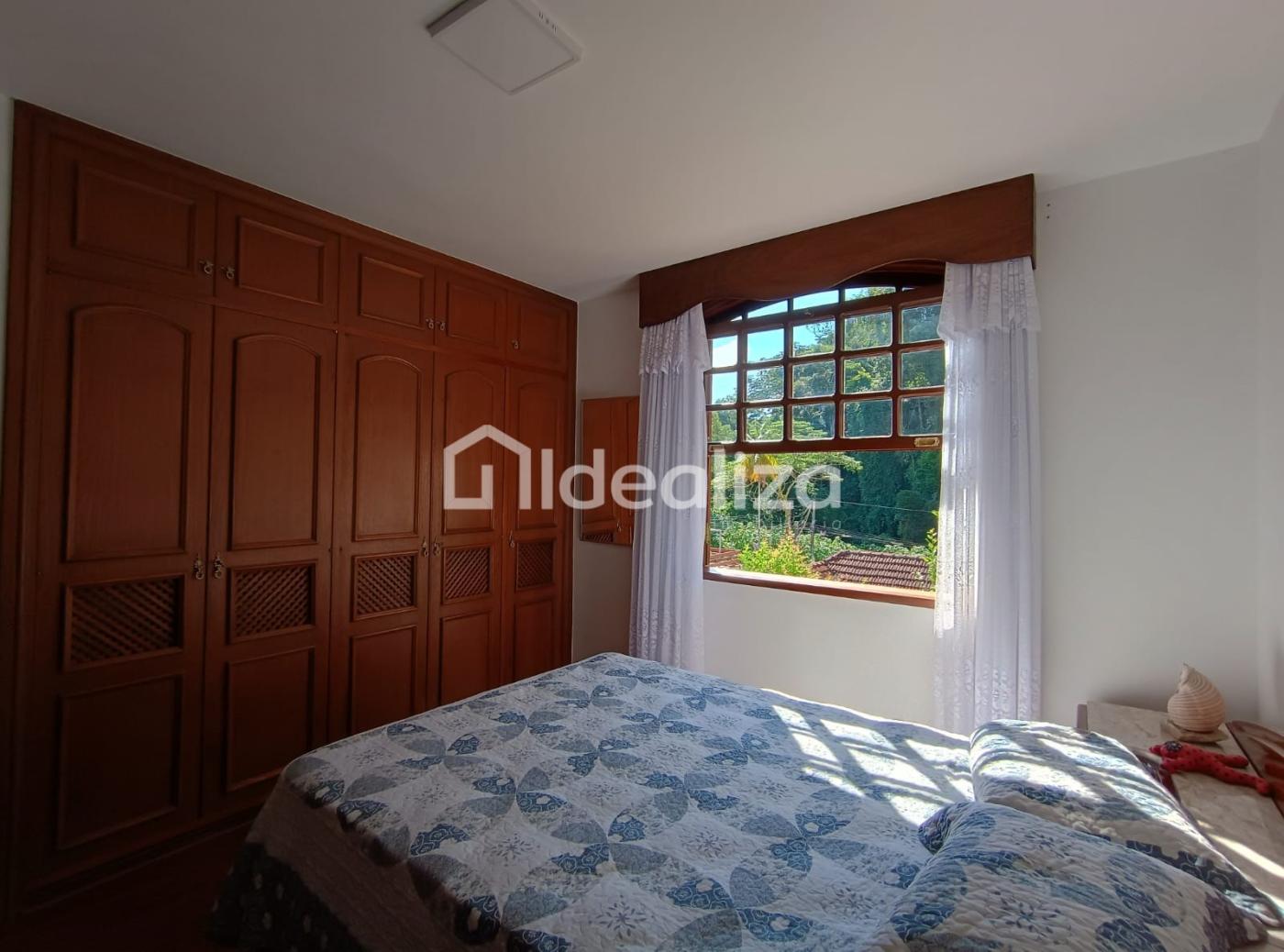 Casa à venda com 5 quartos, 280m² - Foto 33