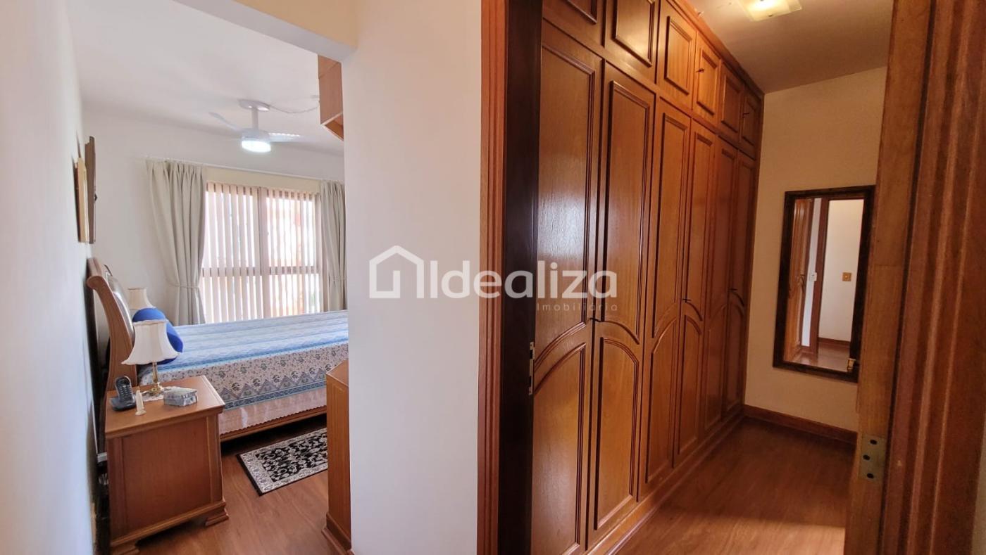 Apartamento à venda com 4 quartos, 257m² - Foto 19