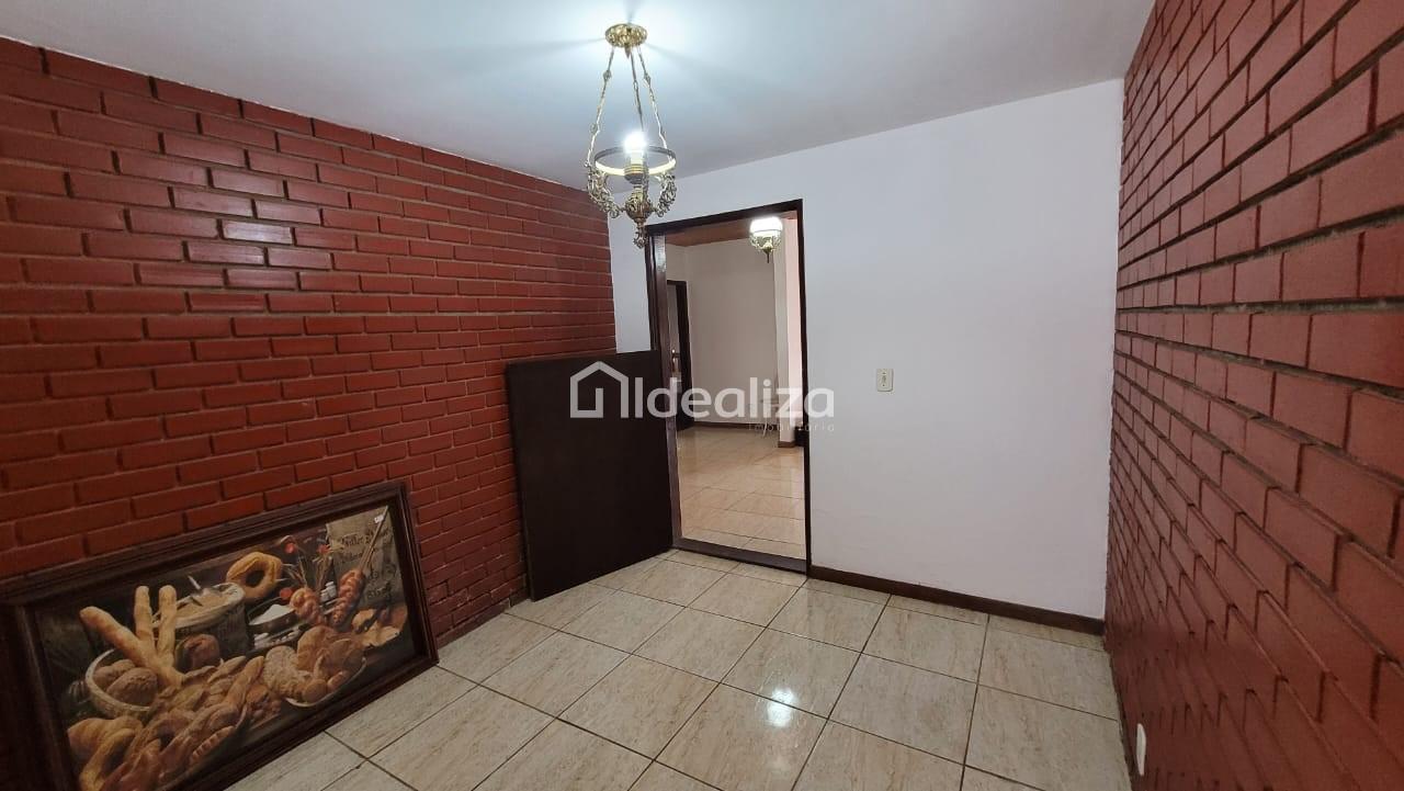 Casa à venda com 5 quartos, 416m² - Foto 18