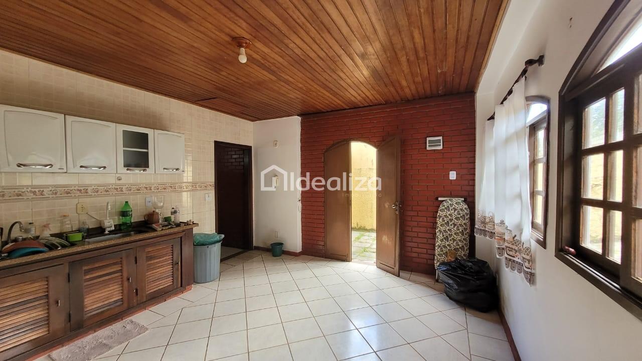 Casa à venda com 5 quartos, 416m² - Foto 19